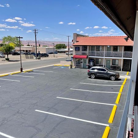 Antelope Canyon Inn Page Exterior foto